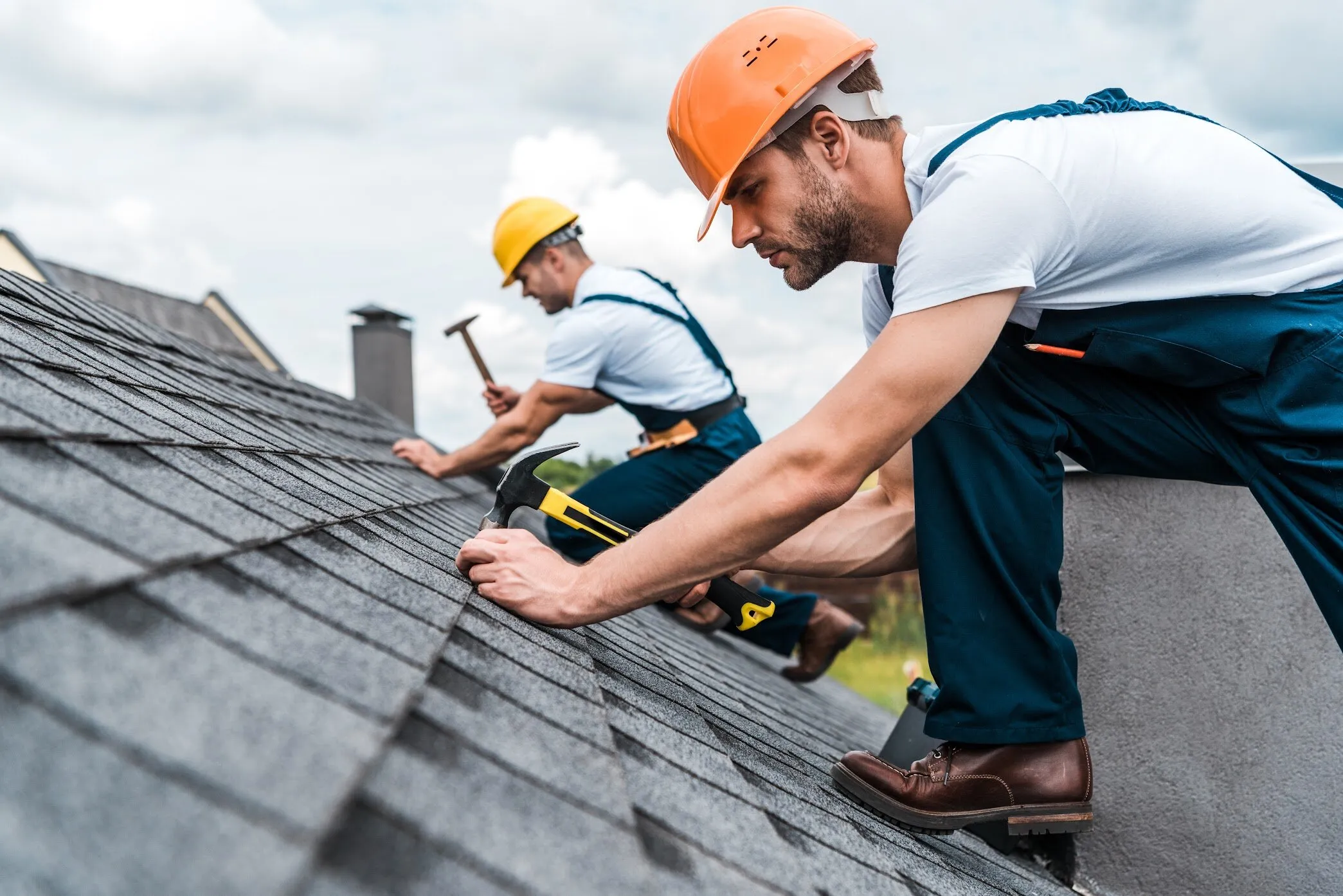 How to Choose the Right Residential Roofing Contractor in Keswick?